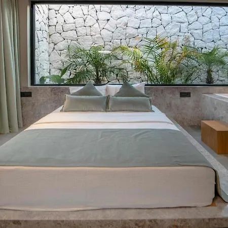 Viohouses 6- Luxury Private Korunakli Oezel Havuzlu 別荘 *
