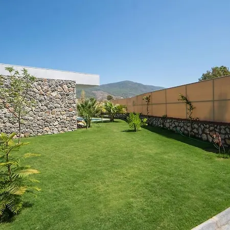 Viohouses 6- Luxury Private Korunakli Oezel Havuzlu フェティエ