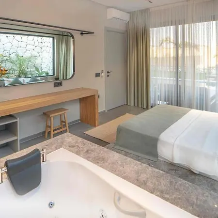 Viohouses 6- Luxury Private Korunakli Oezel Havuzlu フェティエ
