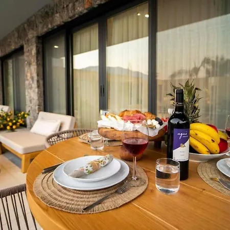 Viohouses 6- Luxury Private Korunakli Oezel Havuzlu