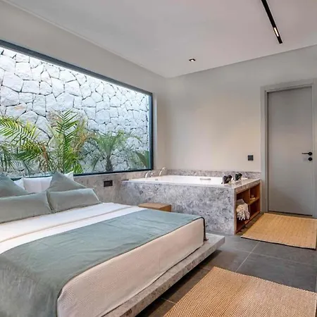 Ferienhaus Viohouses 6- Luxury Private Korunakli Oezel Havuzlu *