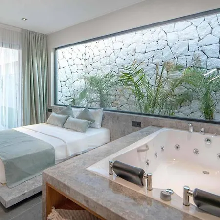 Viohouses 6- Luxury Private Korunakli Oezel Havuzlu